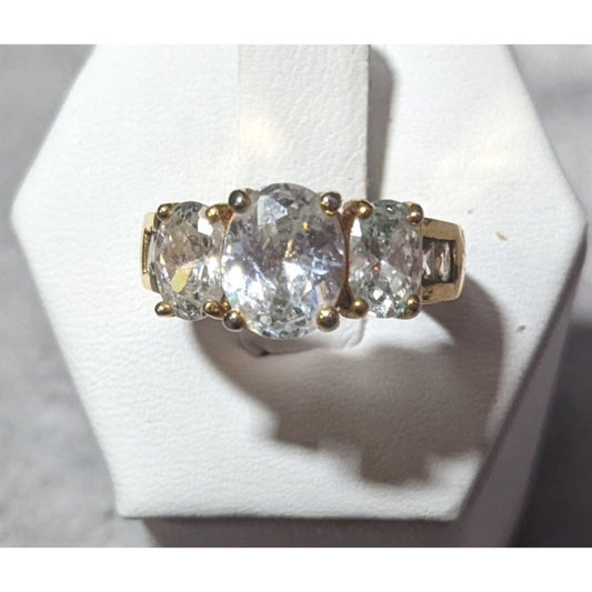 Glamorous Bright Gold Tone Large Three Stone Cubic Zirconia Wedding Ring Size 4 3/4