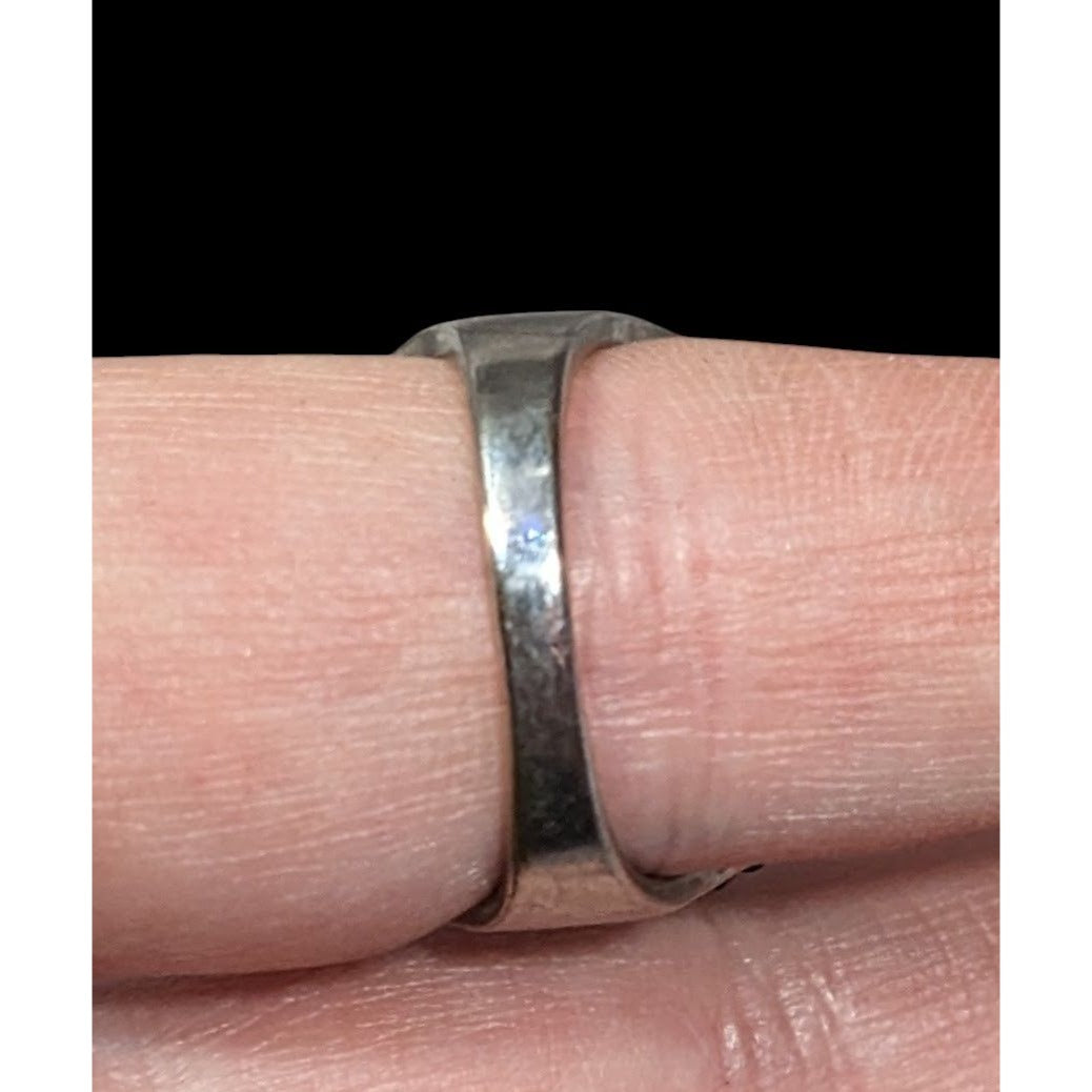 Gothic Whimsical Art Nouveau Silver Tone Ring Size 9