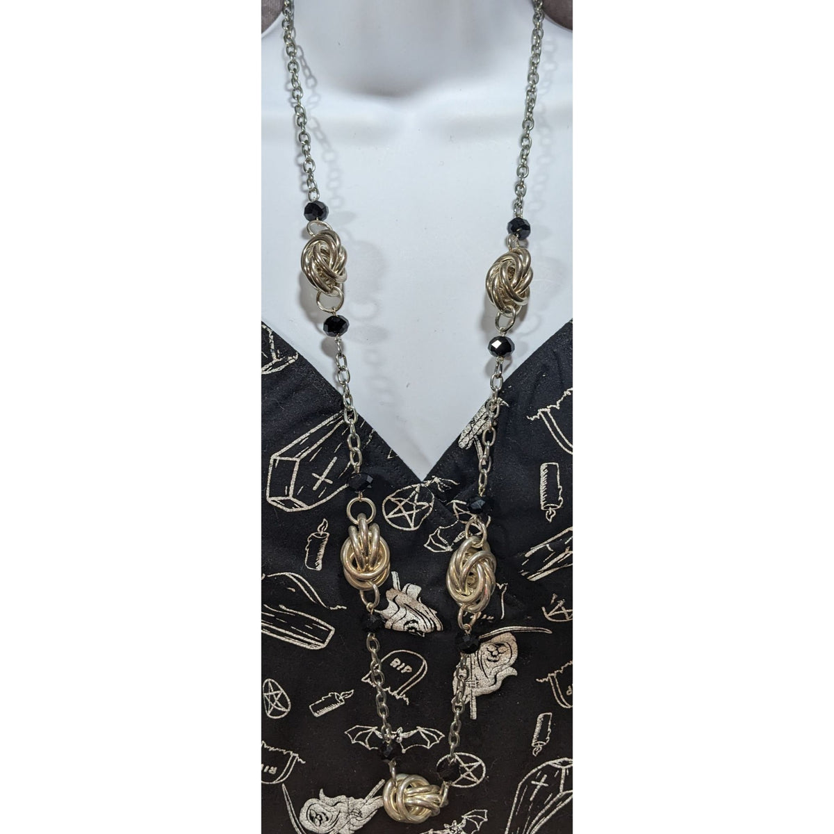 Glam Goth Knot Metal Black Silver Tone Necklace 34 Inch Preowned