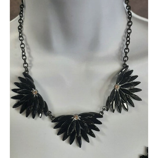 Glam Goth Black Wing-Shaped Rhinestone Statement Necklace