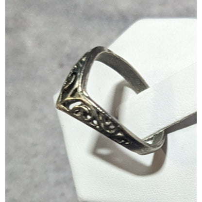 Elven Art Nouveau Scroll Silver Tone Chevron Ring Size 7