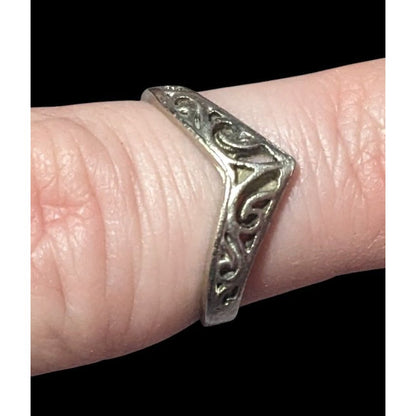 Elven Art Nouveau Scroll Silver Tone Chevron Ring Size 7