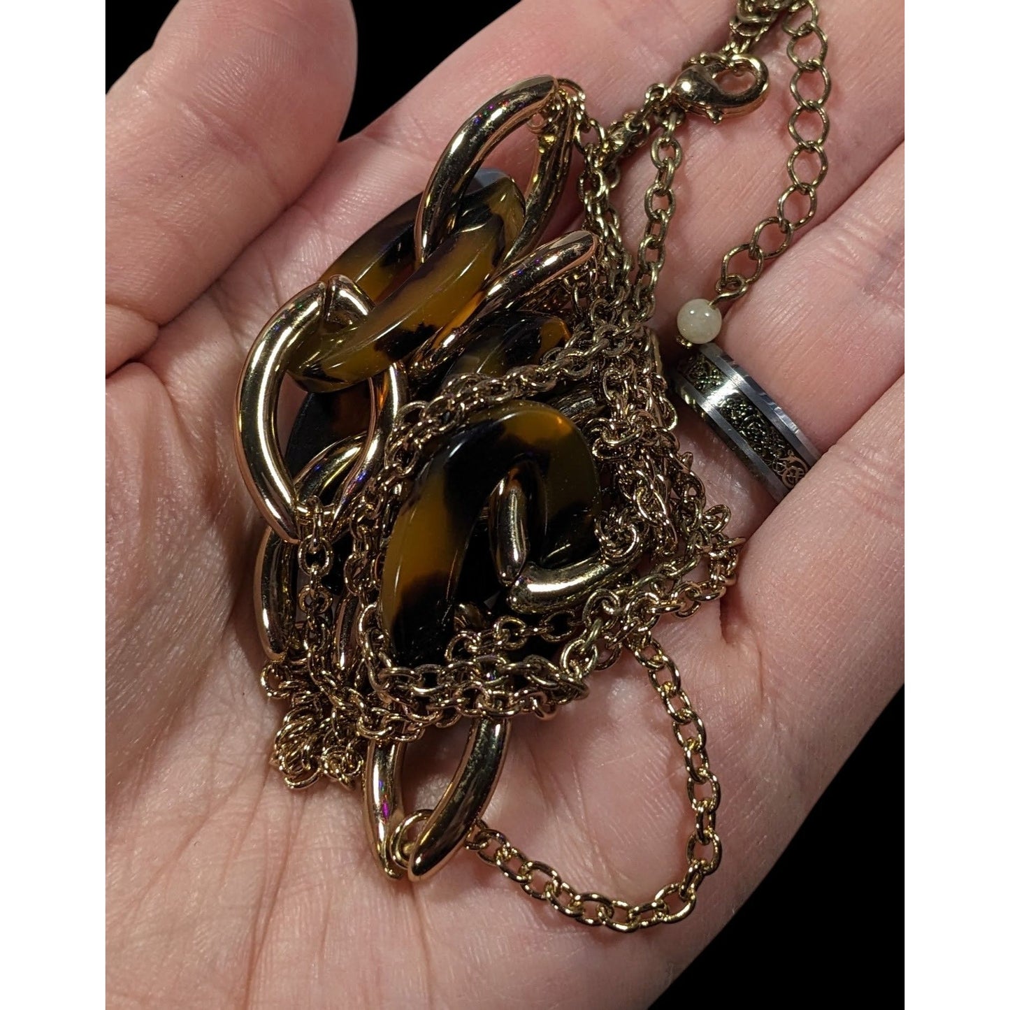 Vintage Avon Tortoise Silver Tone Station Link Necklace