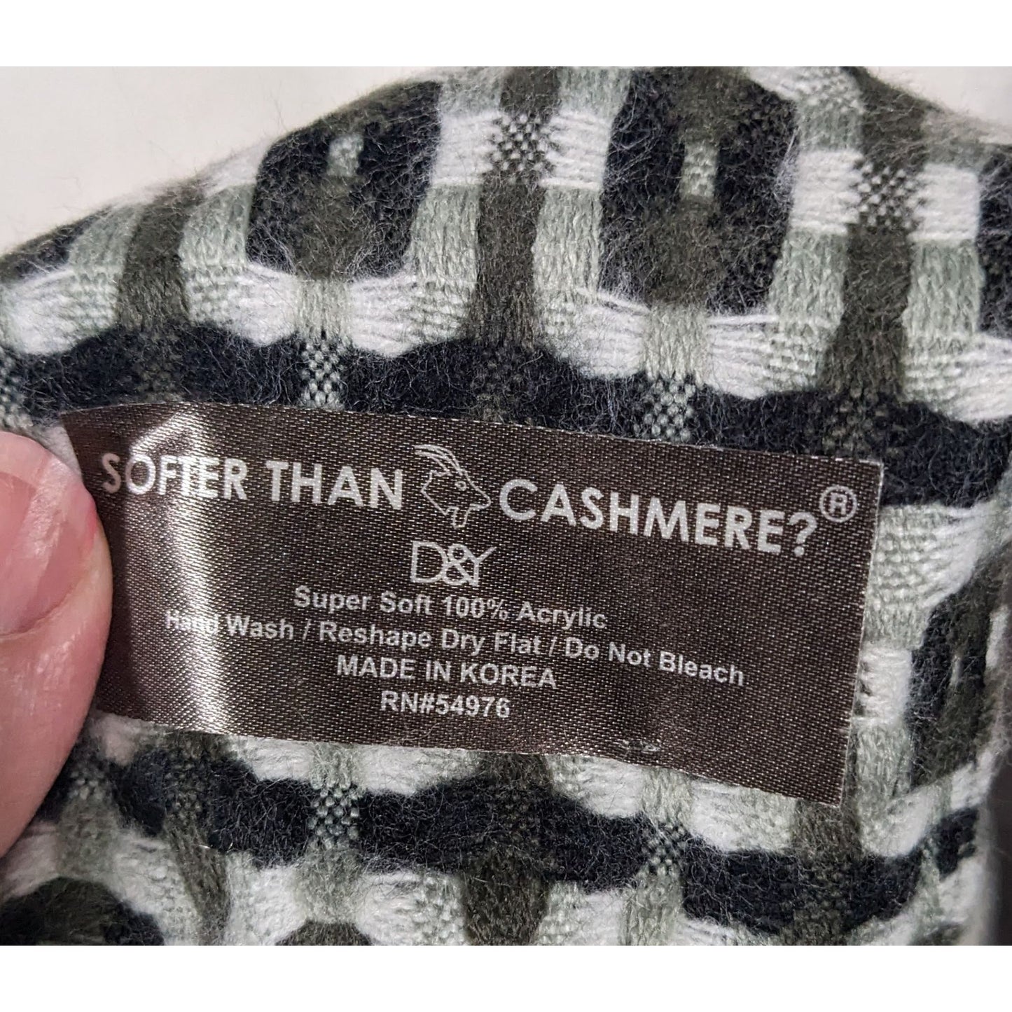 D&Y Softer Than Cashmere Geometric Korean Scarf