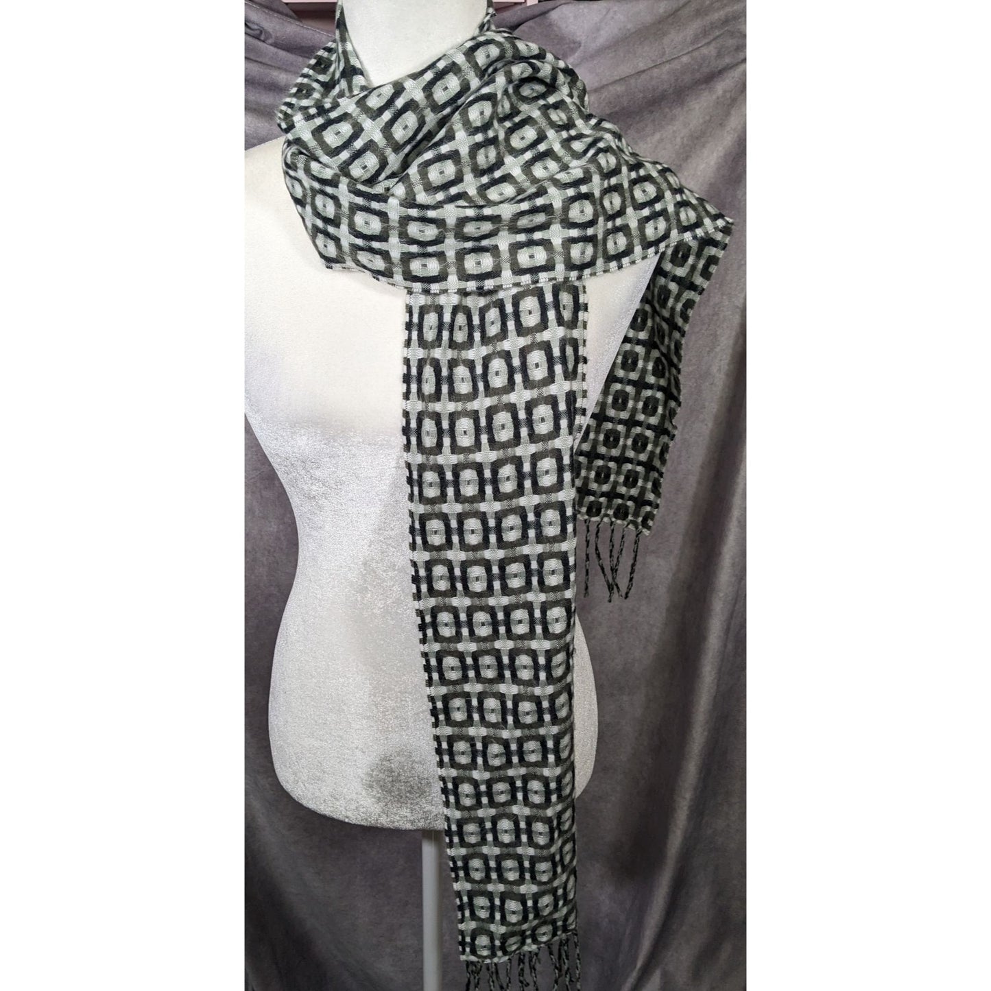 D&Y Softer Than Cashmere Geometric Korean Scarf