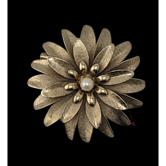Vintage Cottagecore Gold-Tone Flower Brooch With Faux Pearl Center