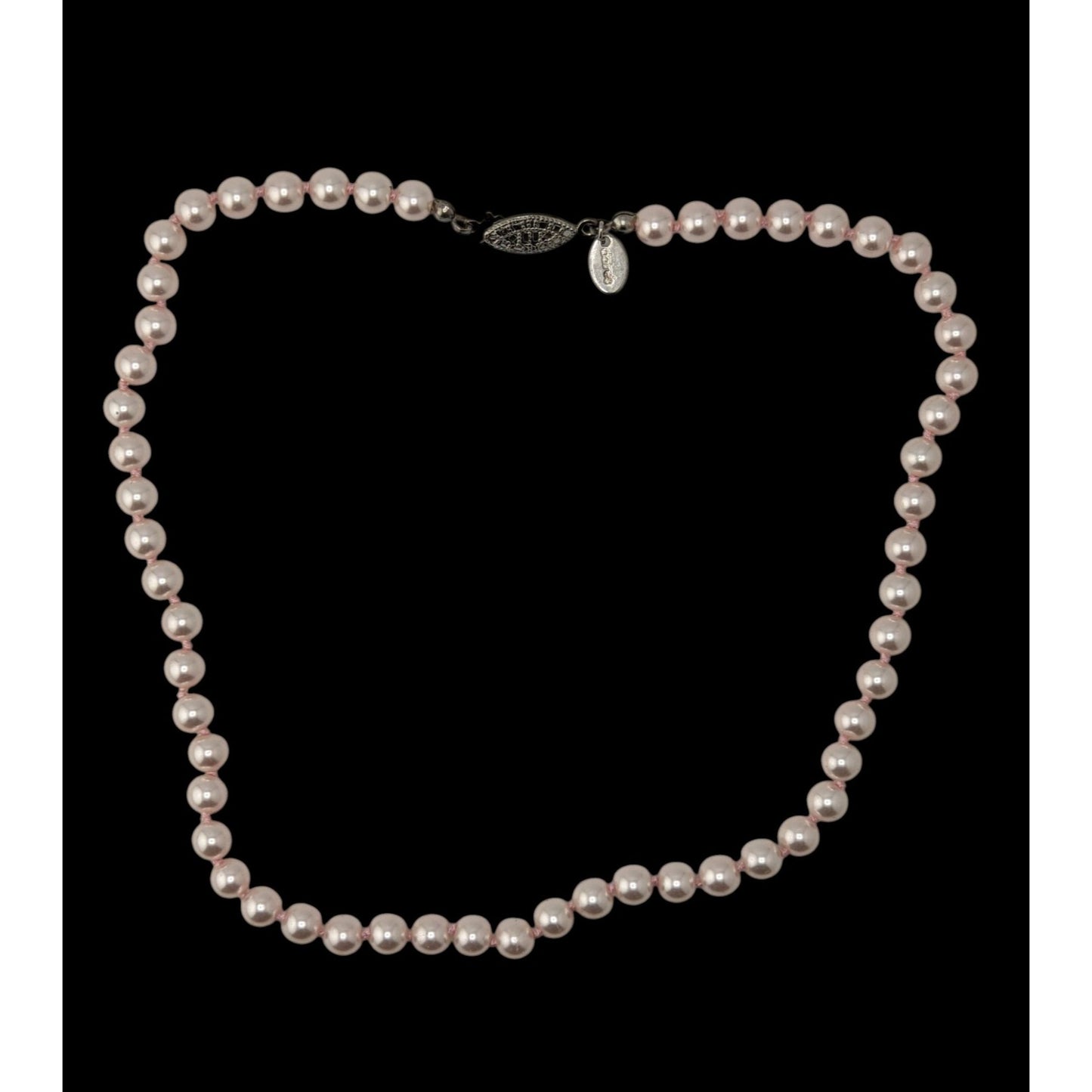 Pink Glass Pearl Necklace Claire's Classic Beaded Strand Coquette Balletcore Preppy Romantic Jewelry