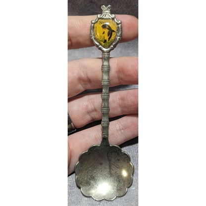 Vintage Travel Metal Silver Tone Shamu SeaWorld Souvenir Spoon 4 1 2 Inch
