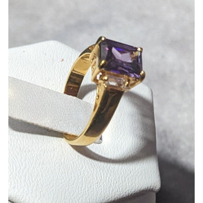 Whimsical Fantasy Purple Stone Bright Gold Tone Ring Size