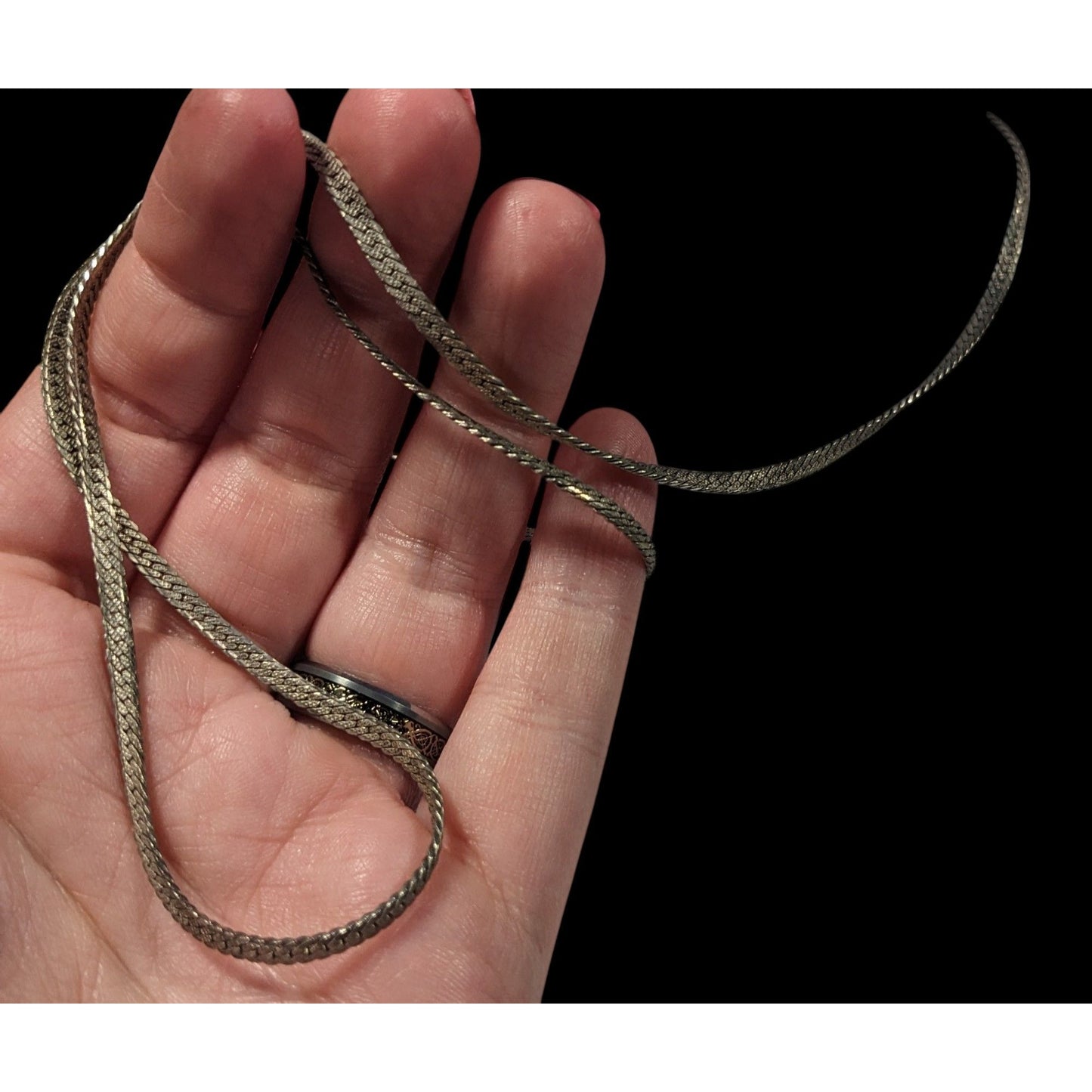 Classic Flattened Herringbone Silver Tone Chain Necklace