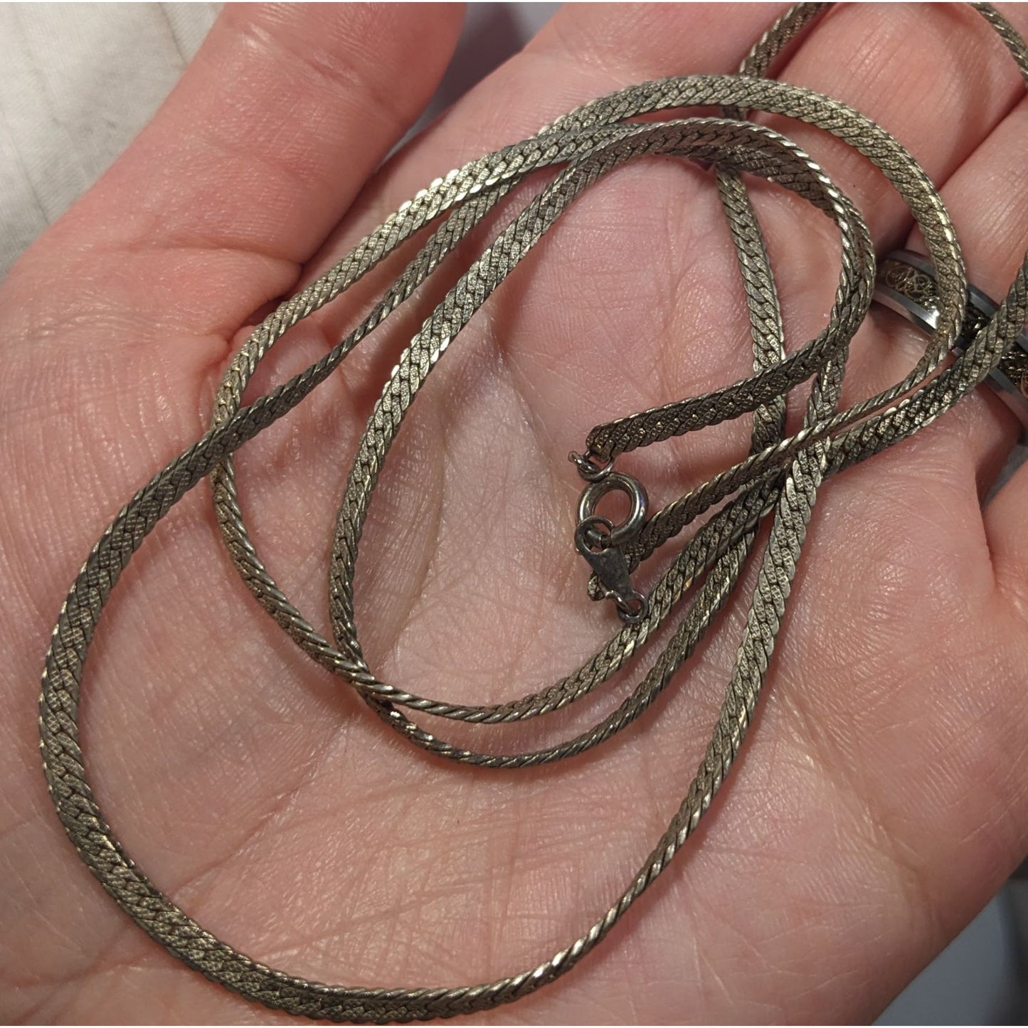 Classic Flattened Herringbone Silver Tone Chain Necklace