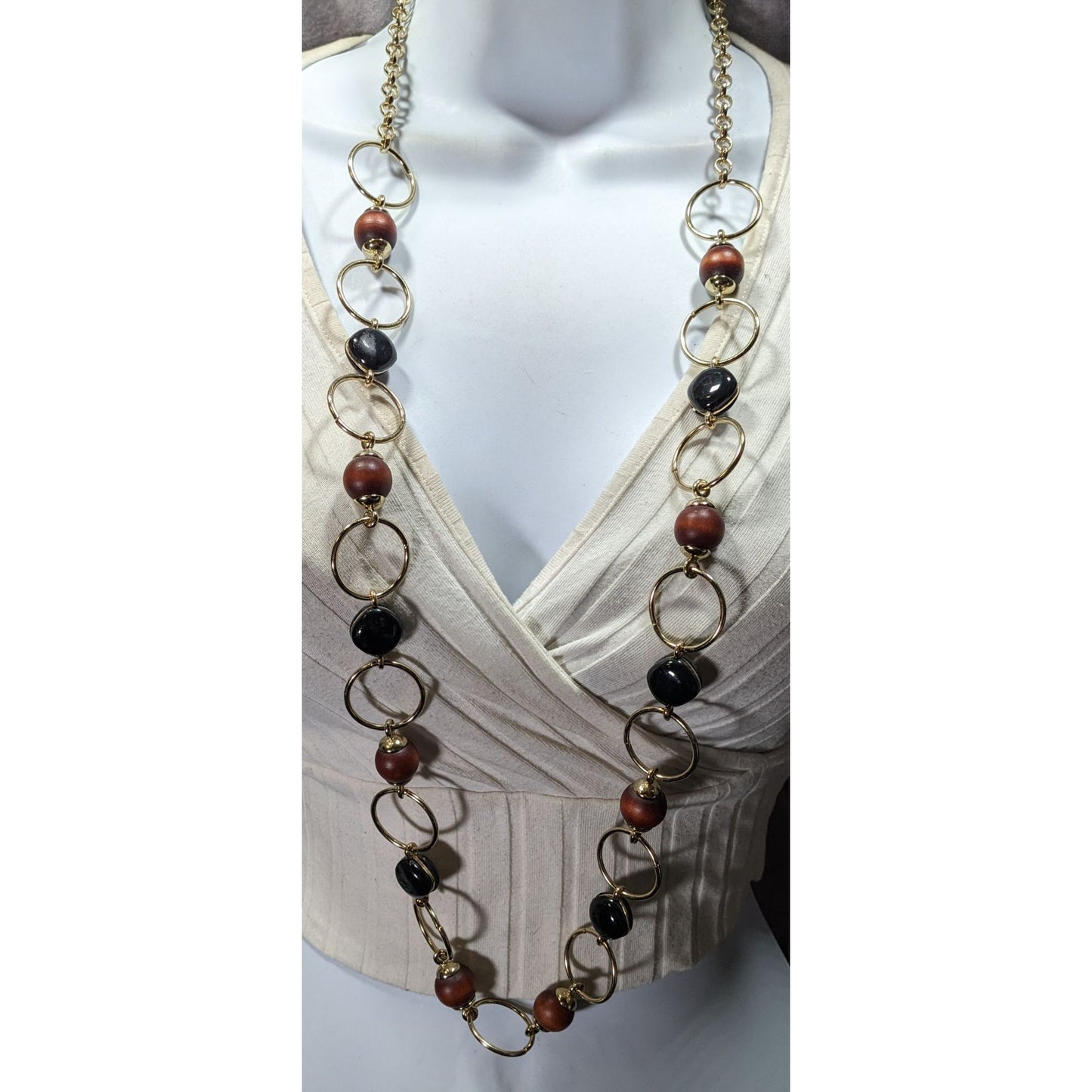 Chico's Brown And Black Beaded Gold Tone Ring Link Necklace