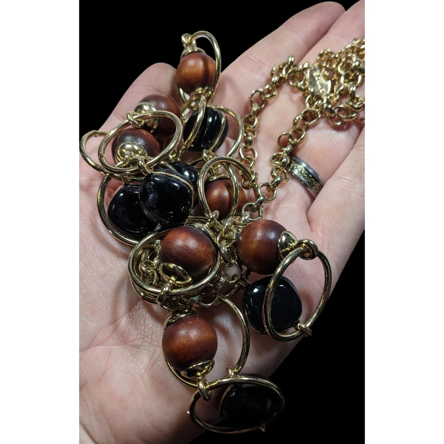 Chico's Brown And Black Beaded Gold Tone Ring Link Necklace