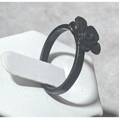 Gothic Casual Black Floral Fashion Ring Size 8 1/2