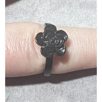 Gothic Casual Black Floral Fashion Ring Size 8 1/2