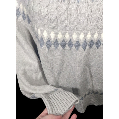 Artelier Nicole Miller Grey And White Super Soft Sweater Size Large