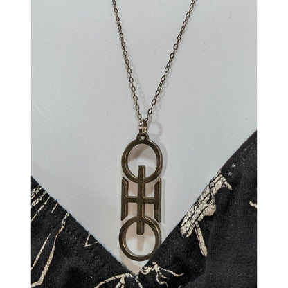 Ohio State Pride Minimalist Silver Tone Abstract Letter Pendant Necklace
