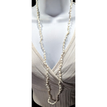 Beachy Mermaidcore Small white Seashell Necklace