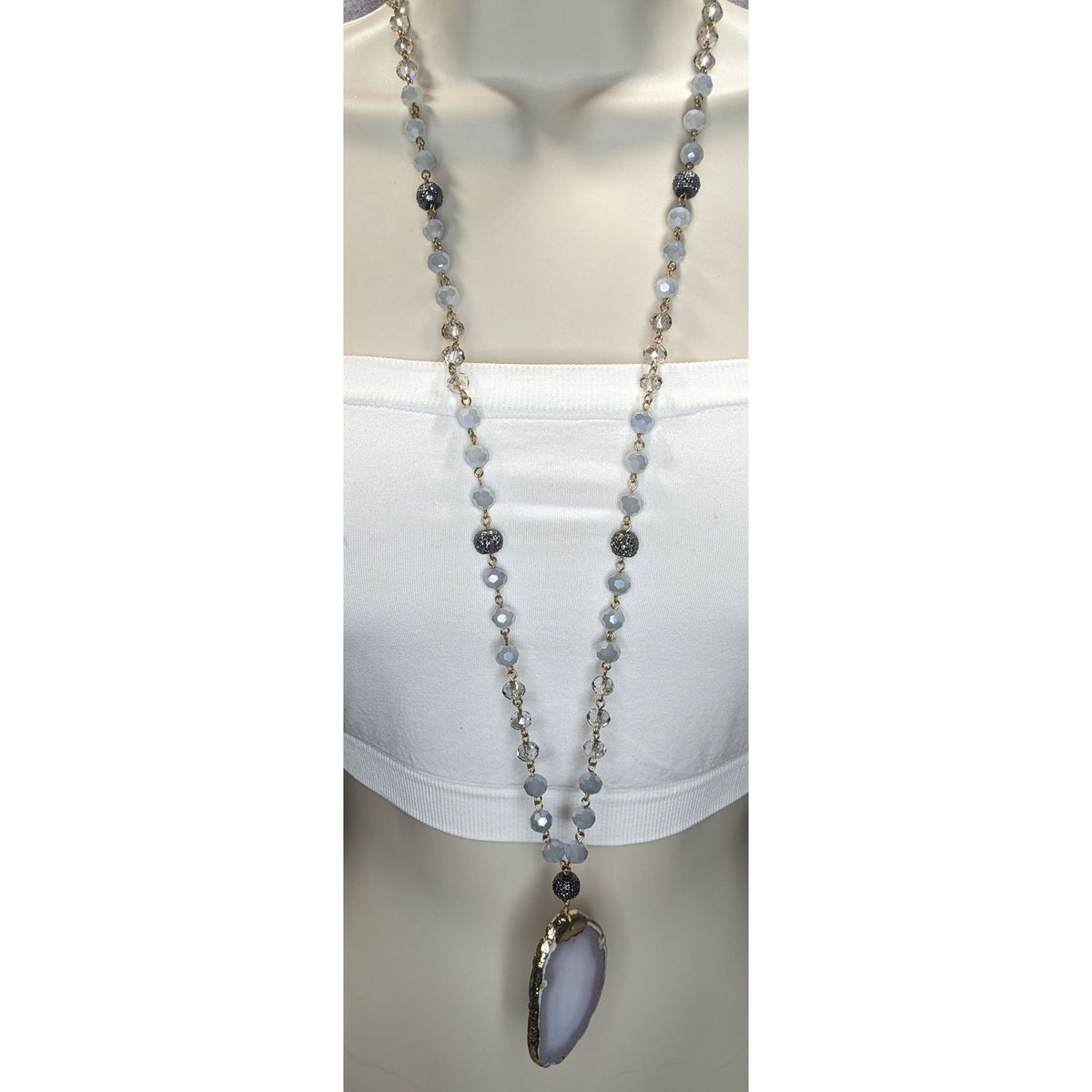 Boho Agate Geode Glass Gray Gold Pendant Necklace 32 Inch