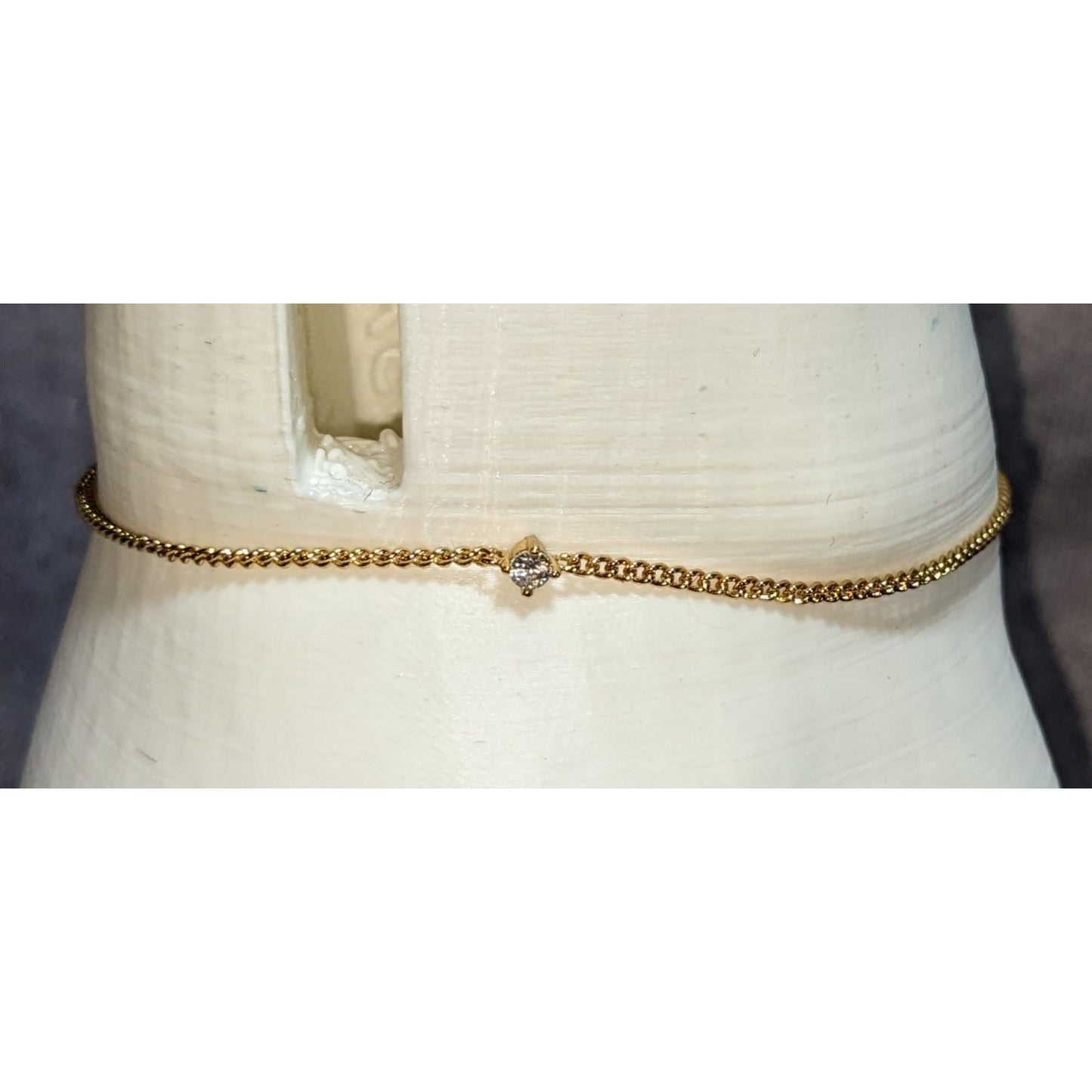 Minimalist Ann Taylor LOFT Gold Tone Dainty Rhinestone Chain Bracelet