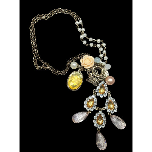 Vintage Victorian Style Floral Cluster Charm Pendant Necklace