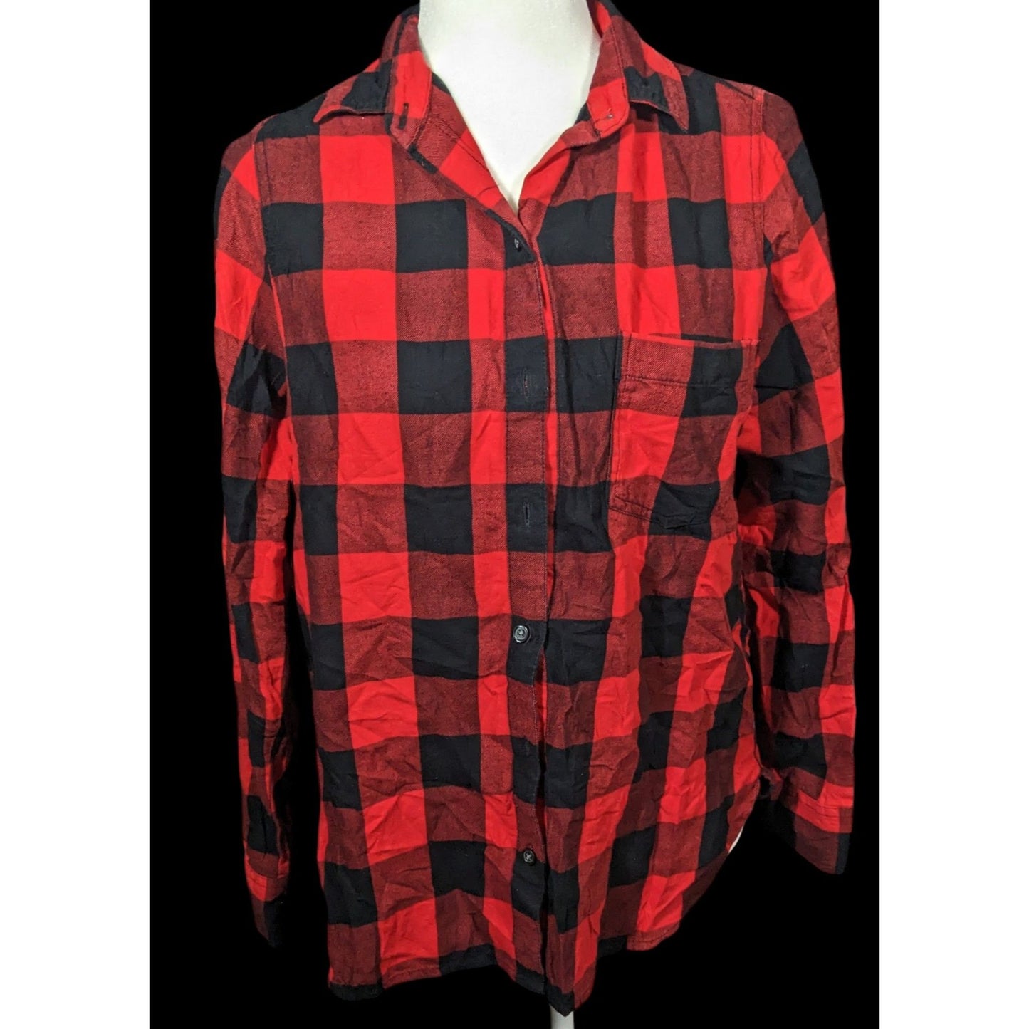 Old Navy Grunge Red And Black Buffalo Plaid Button Down Top