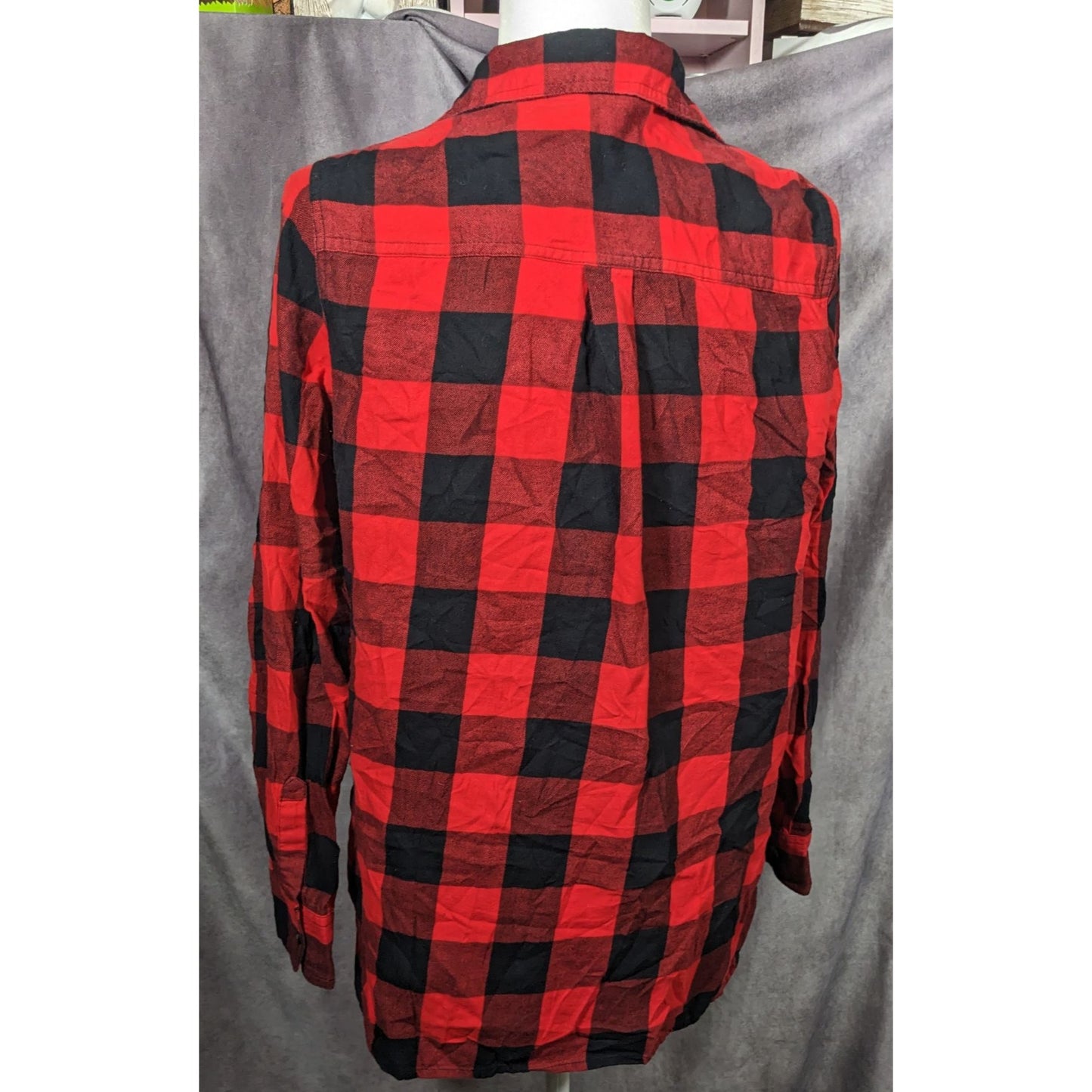 Old Navy Grunge Red And Black Buffalo Plaid Button Down Top