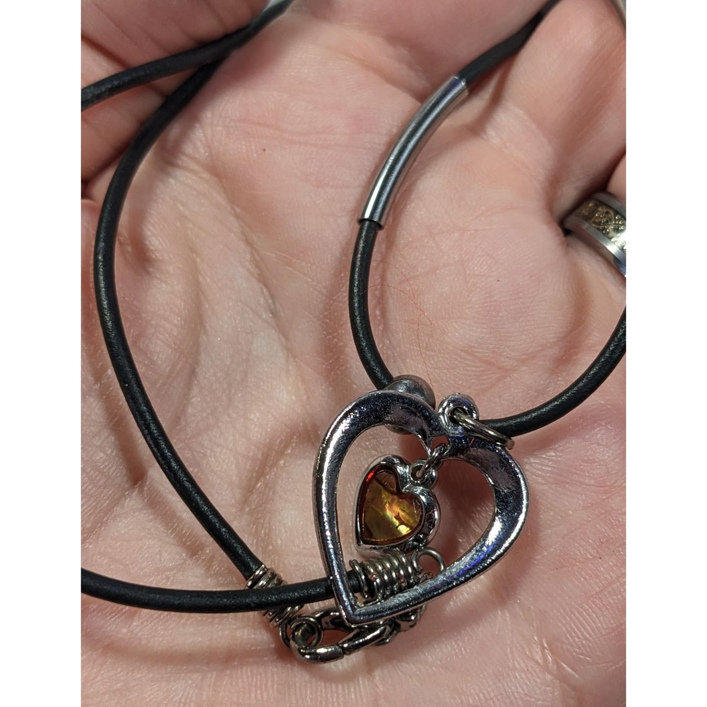 90s Double Heart Silver Tone With Brown Shell Pendant Necklace