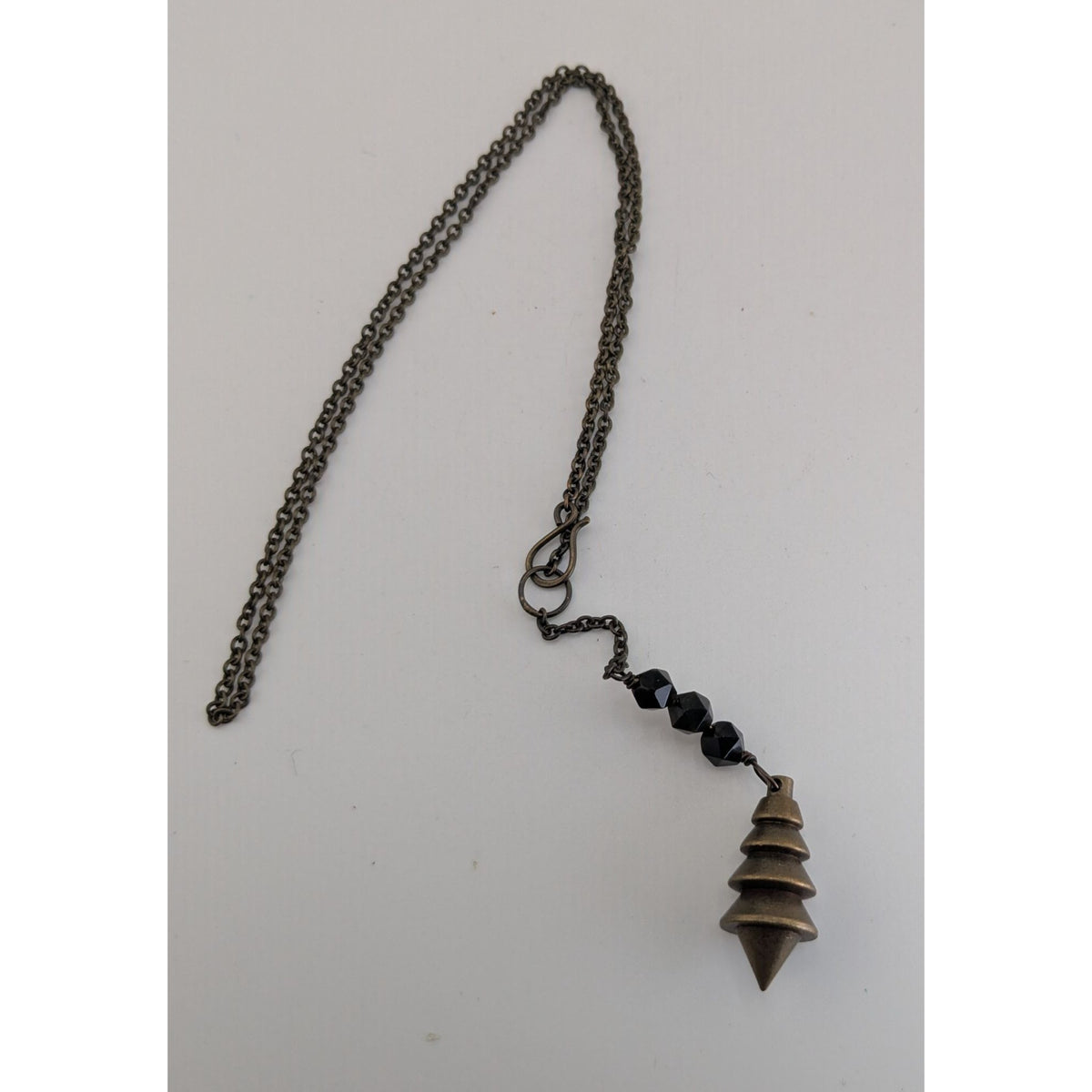 Vintage Brutalist Lariat Metal Black Brass Tone Pendulum Necklace 16 Inch