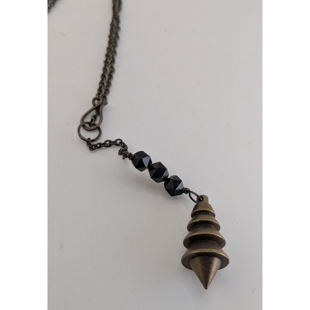 Vintage Brutalist Lariat Metal Black Brass Tone Pendulum Necklace 16 Inch