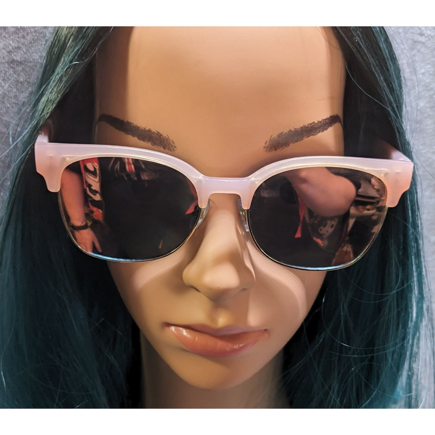 Foster Grant Light Pink Heidi Mirror Sunglasses