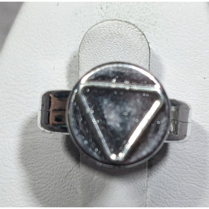 Casual Plastic Metallic Silver Tone Triangle Embossed Ring Size 2 3/4