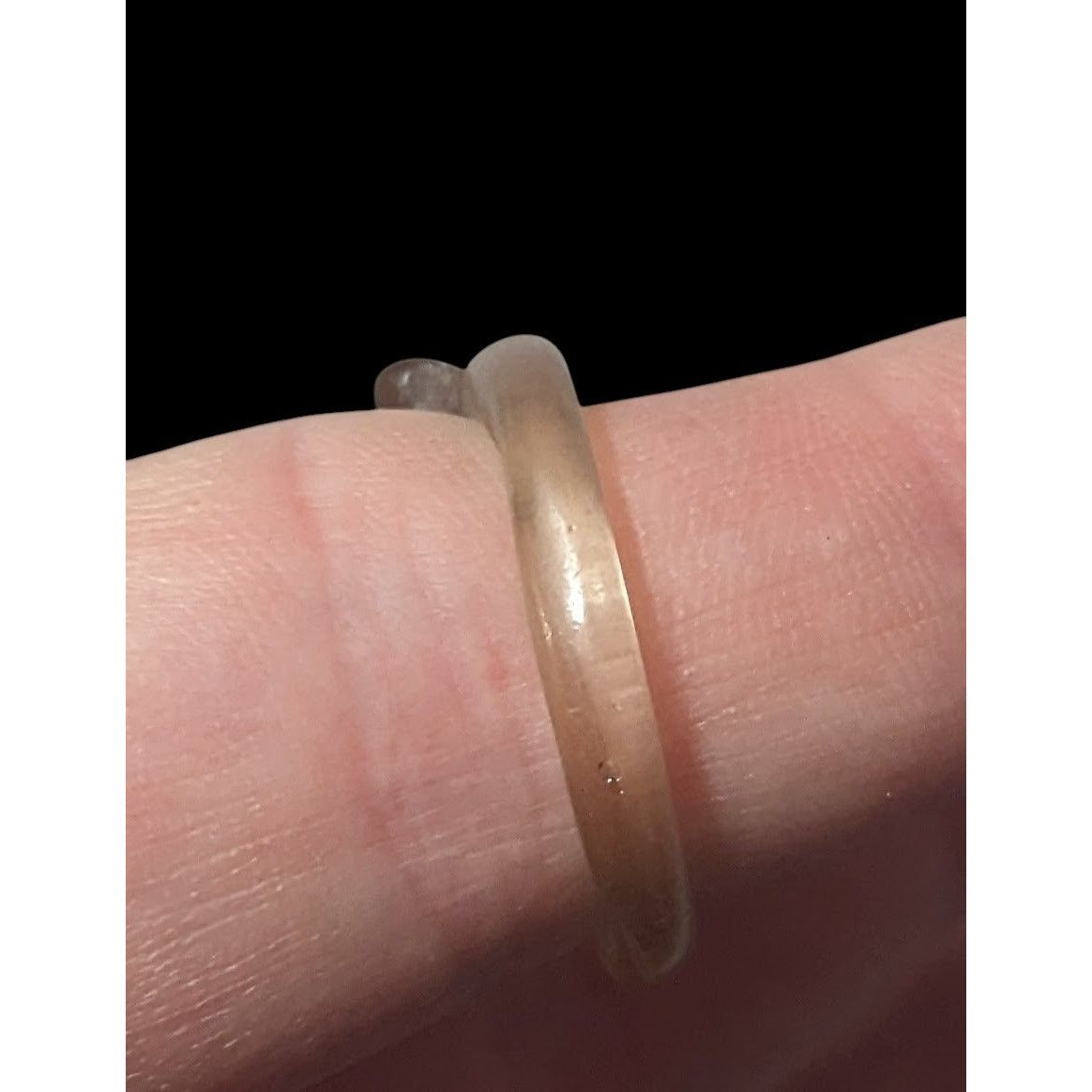 Translucent Tan Knotted Fashion Ring Size 6 1/2