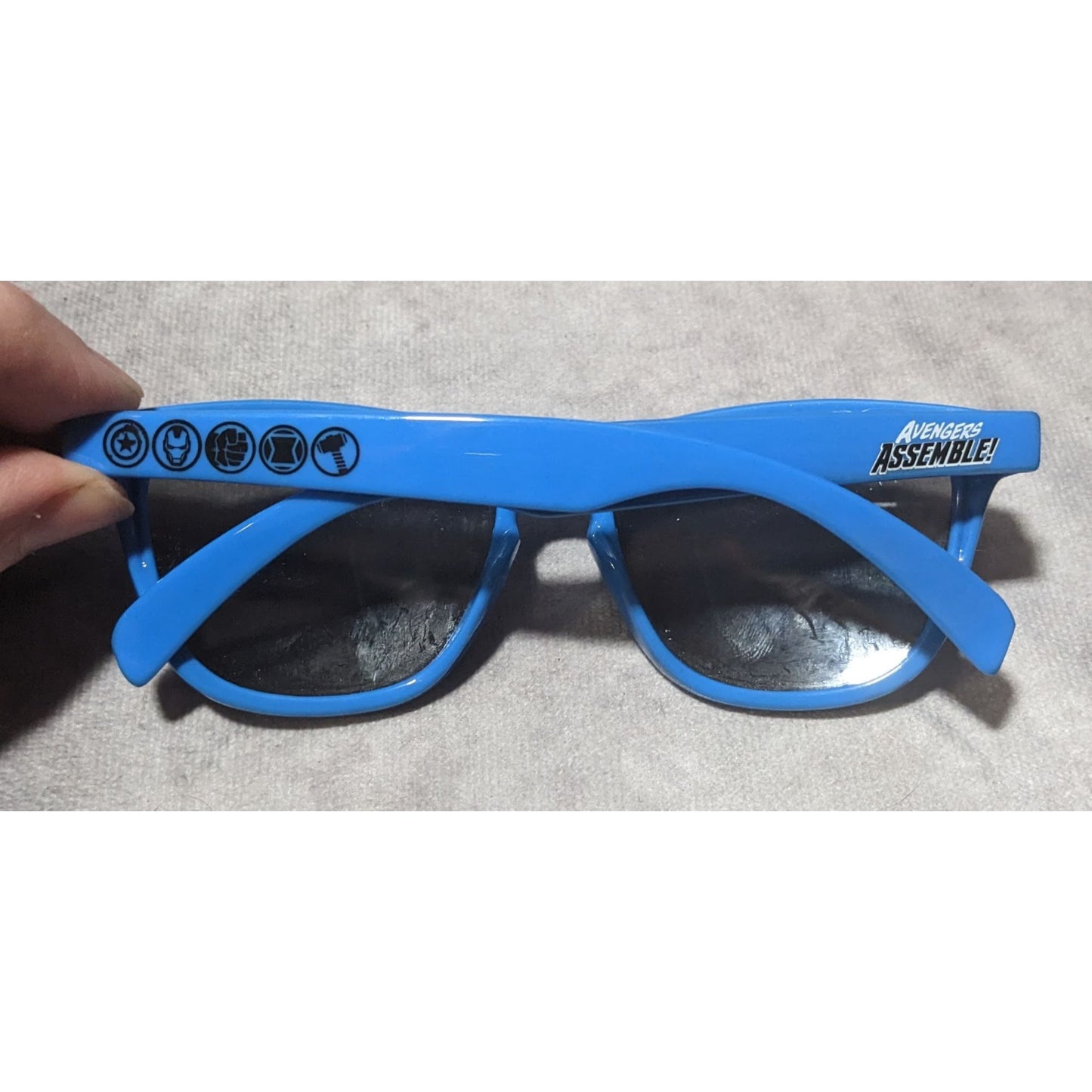 Kids Blue Marvel Avengers Assemble Sunglasses