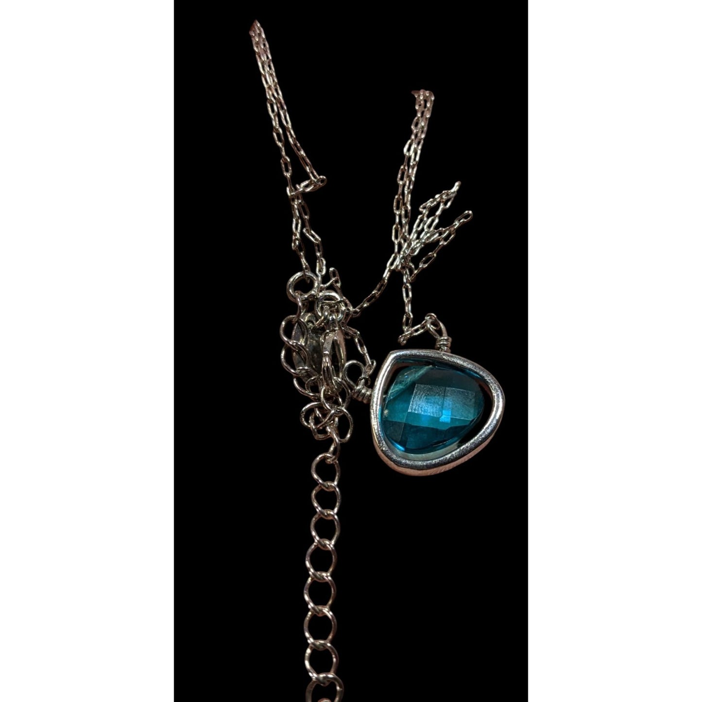 Vintage Lia Sophia Teardrop Aqua Necklace