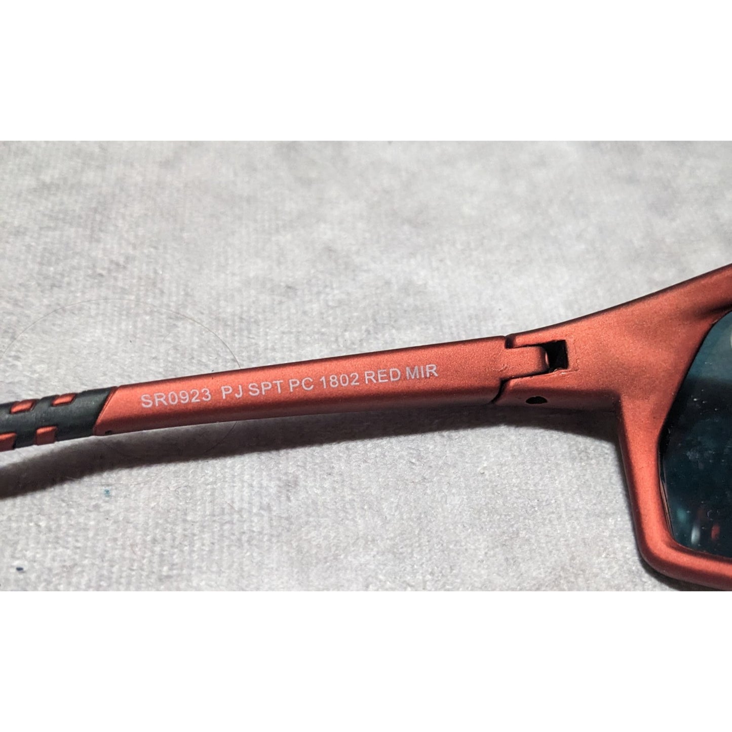 Foster Grant Metallic Red Mirror Wrap Sunglasses