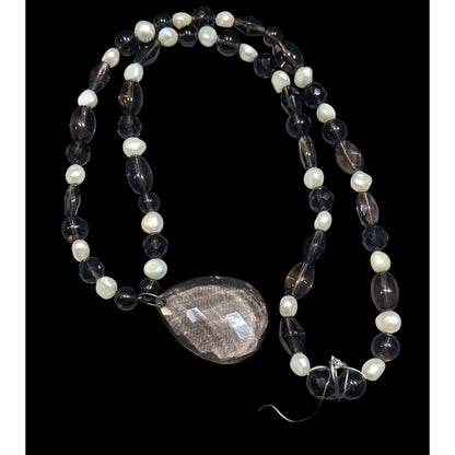 Handmade Pearl And Glass Beaded Teardrop Pendant Necklace