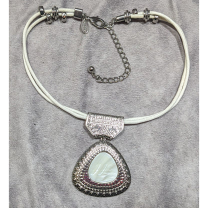 Vintage Chico's Mother Of Pearl White And Silver Tone Pendant Necklace