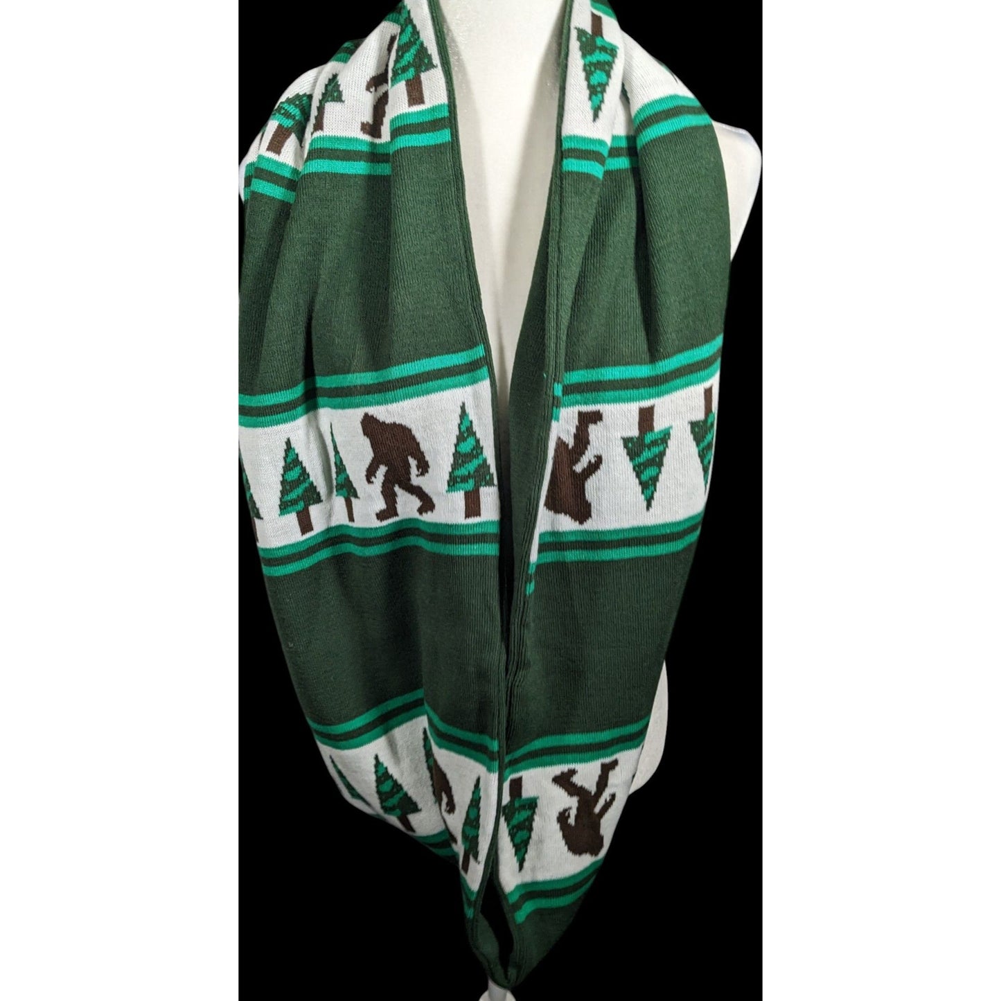 Kavu Sasquatch Arlo Green Infinity  Scarf