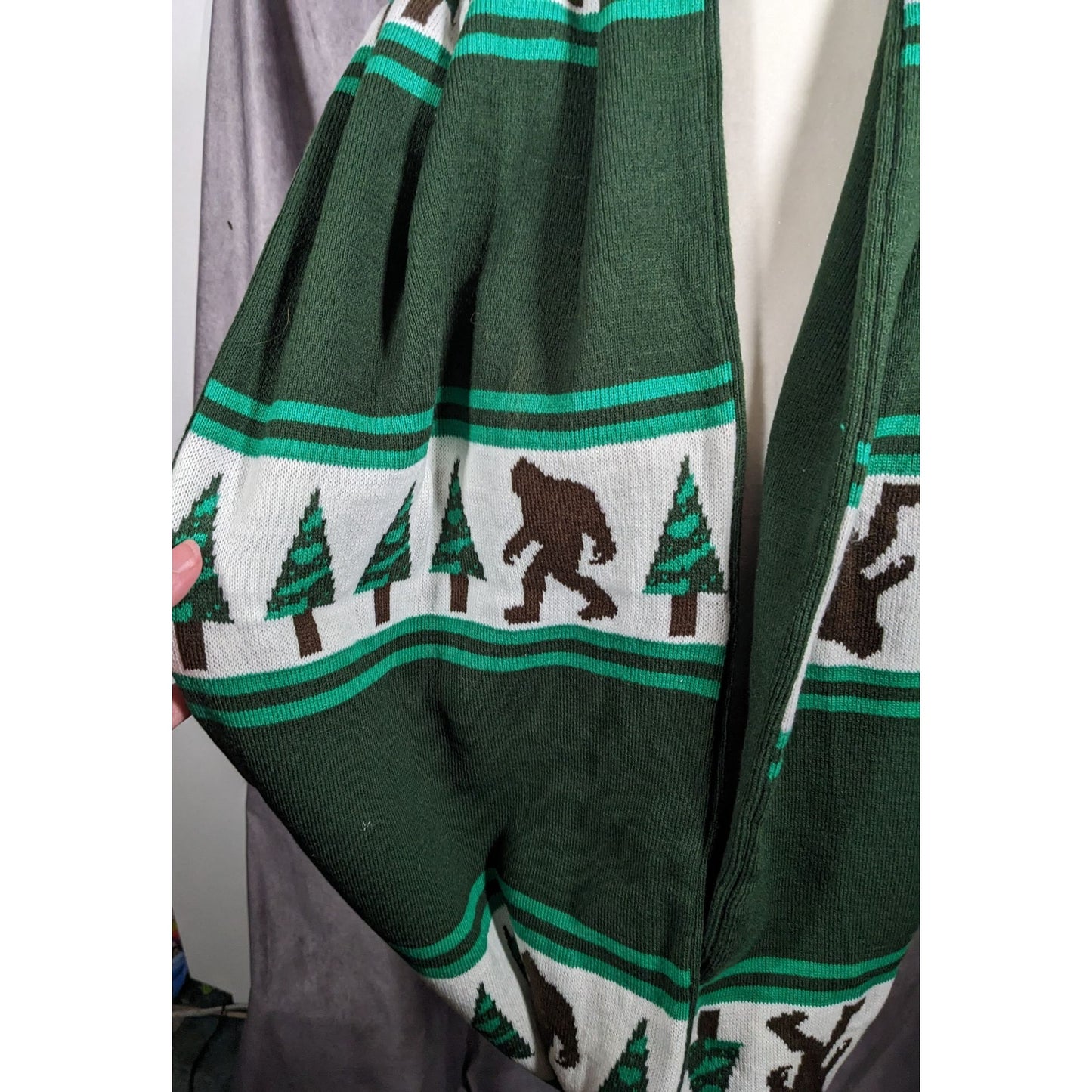 Kavu Sasquatch Arlo Green Infinity  Scarf