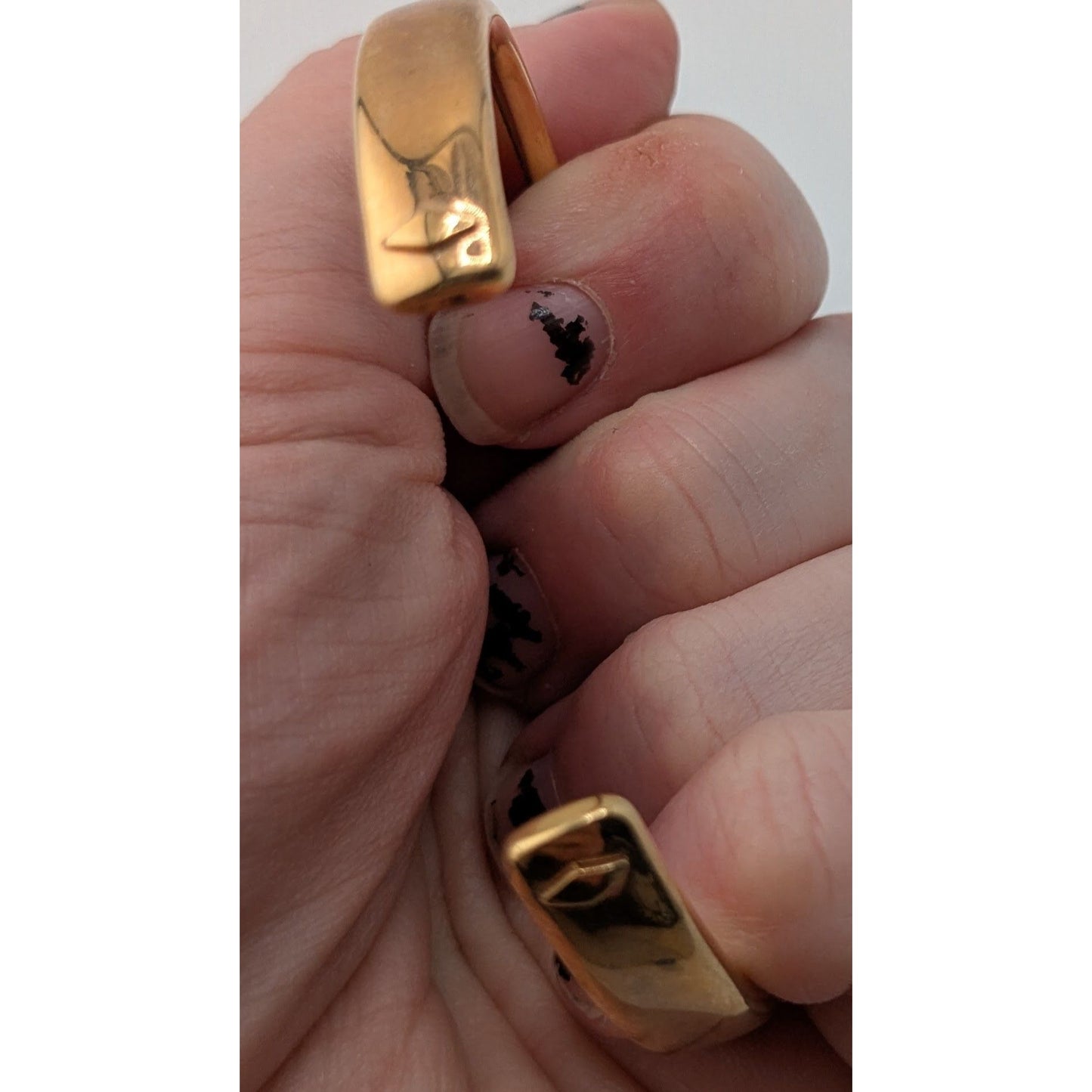 Fossil Gold Tone Cuff Bracelet Stainless Steel Minimalist Preppy Jewelry