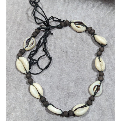 Vintage 90s Handmade Cowrie Shell Tie On Necklace
