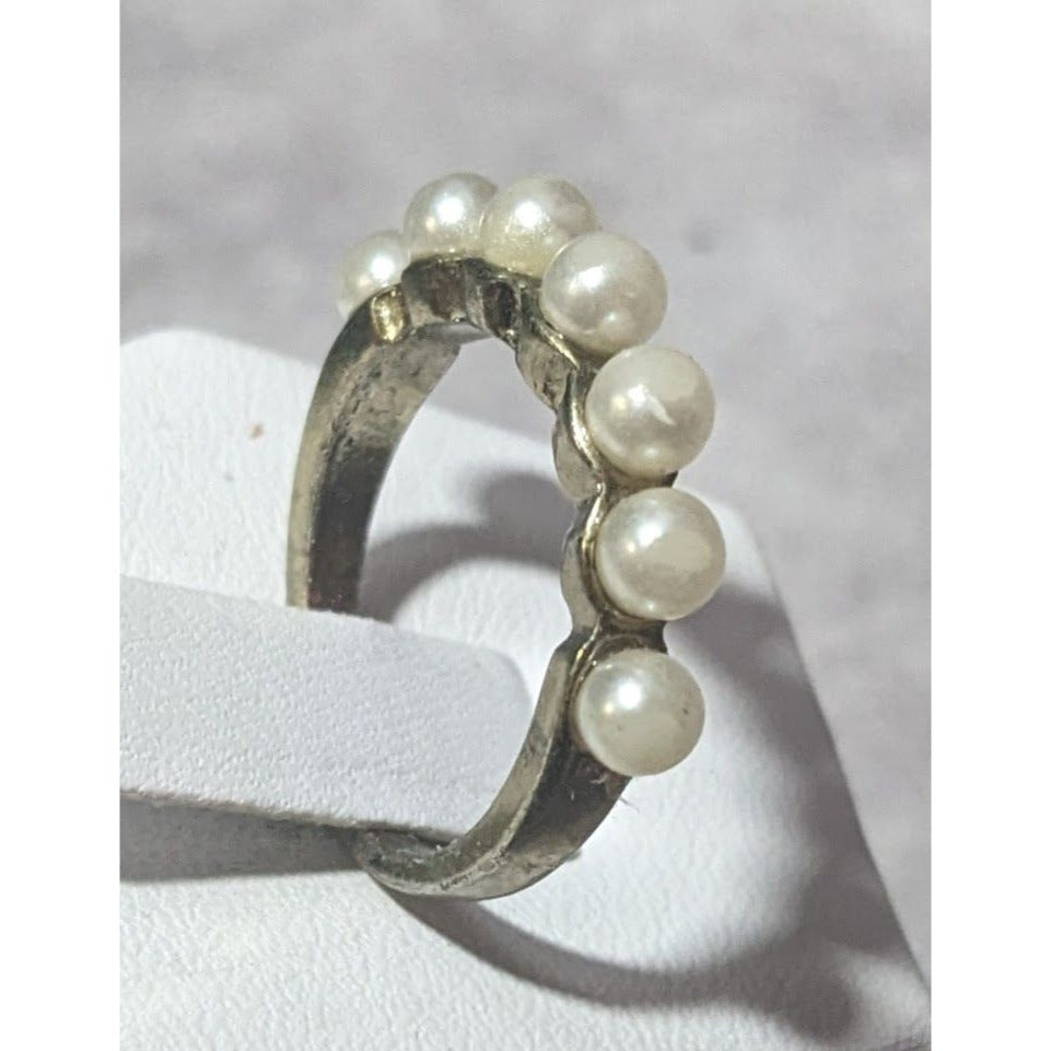 Vintage Coquette Glam Single Row Faux Pearl Ring Size 6