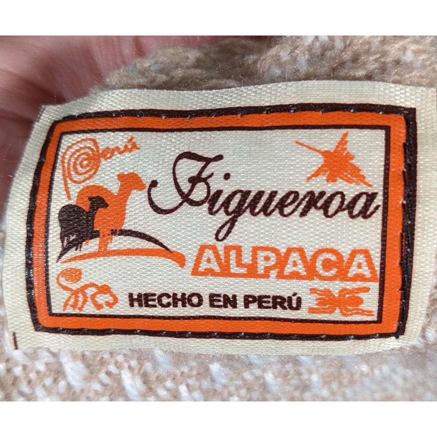 Figueroa Genuine Alpaca Peruvian Cream Chevron Scarf