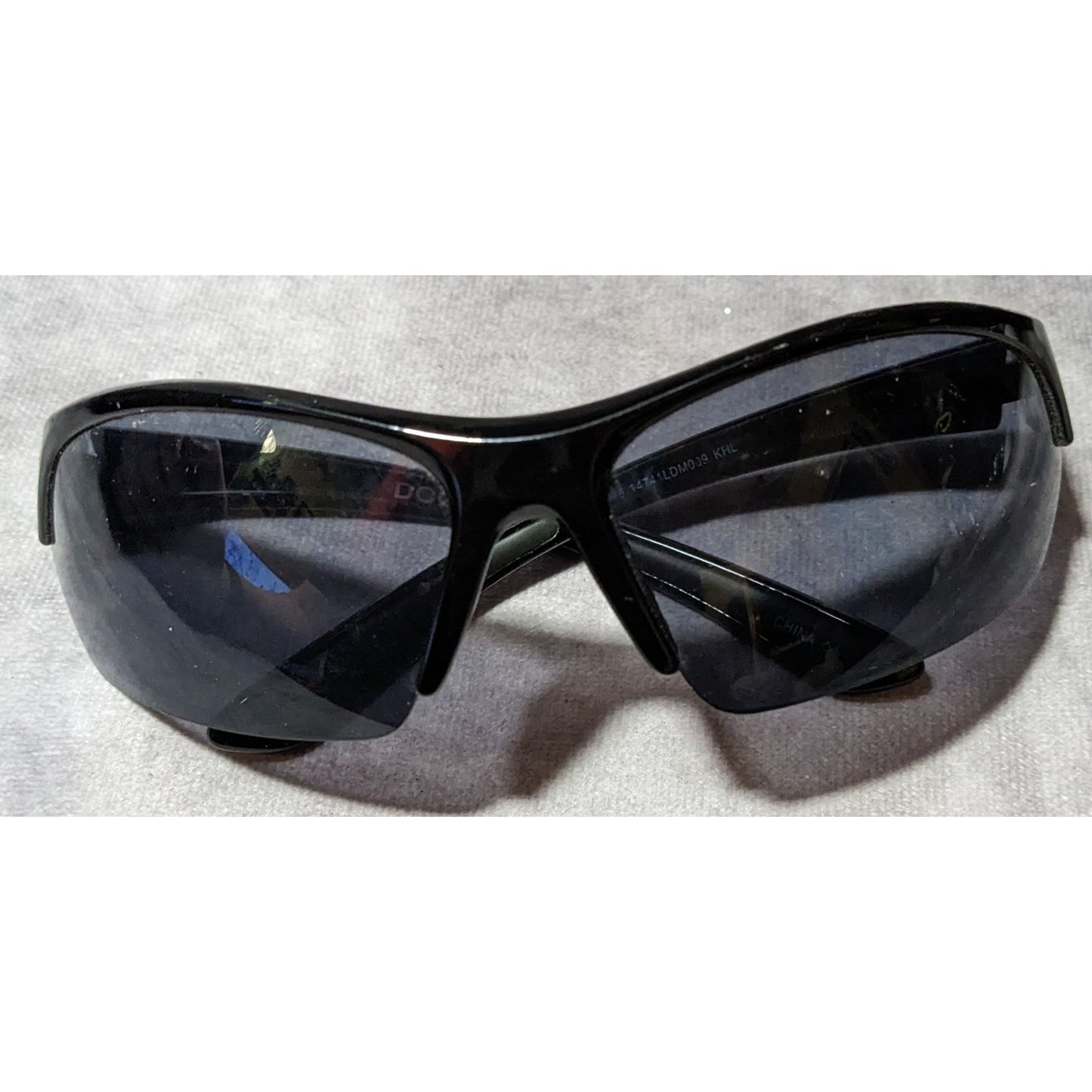 Dockers  Casual  Classic Black Sunglasses