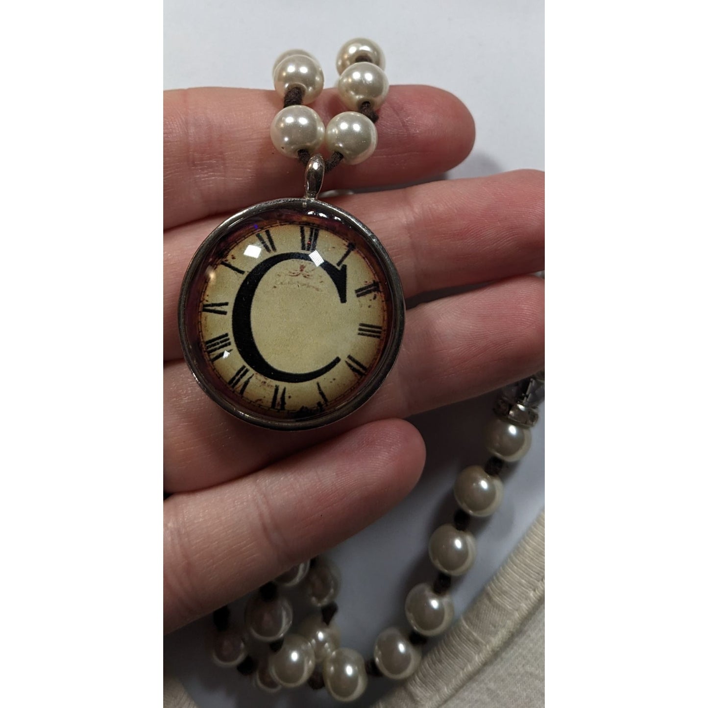 Elegant Steampunk Glass Pearl Beaded Pendant Necklace