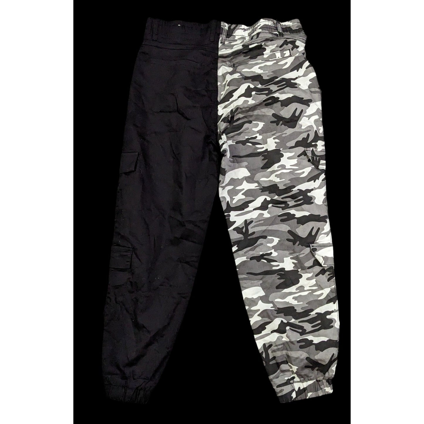 90s Style Black And Grey Cargo-Look Pants by VIP