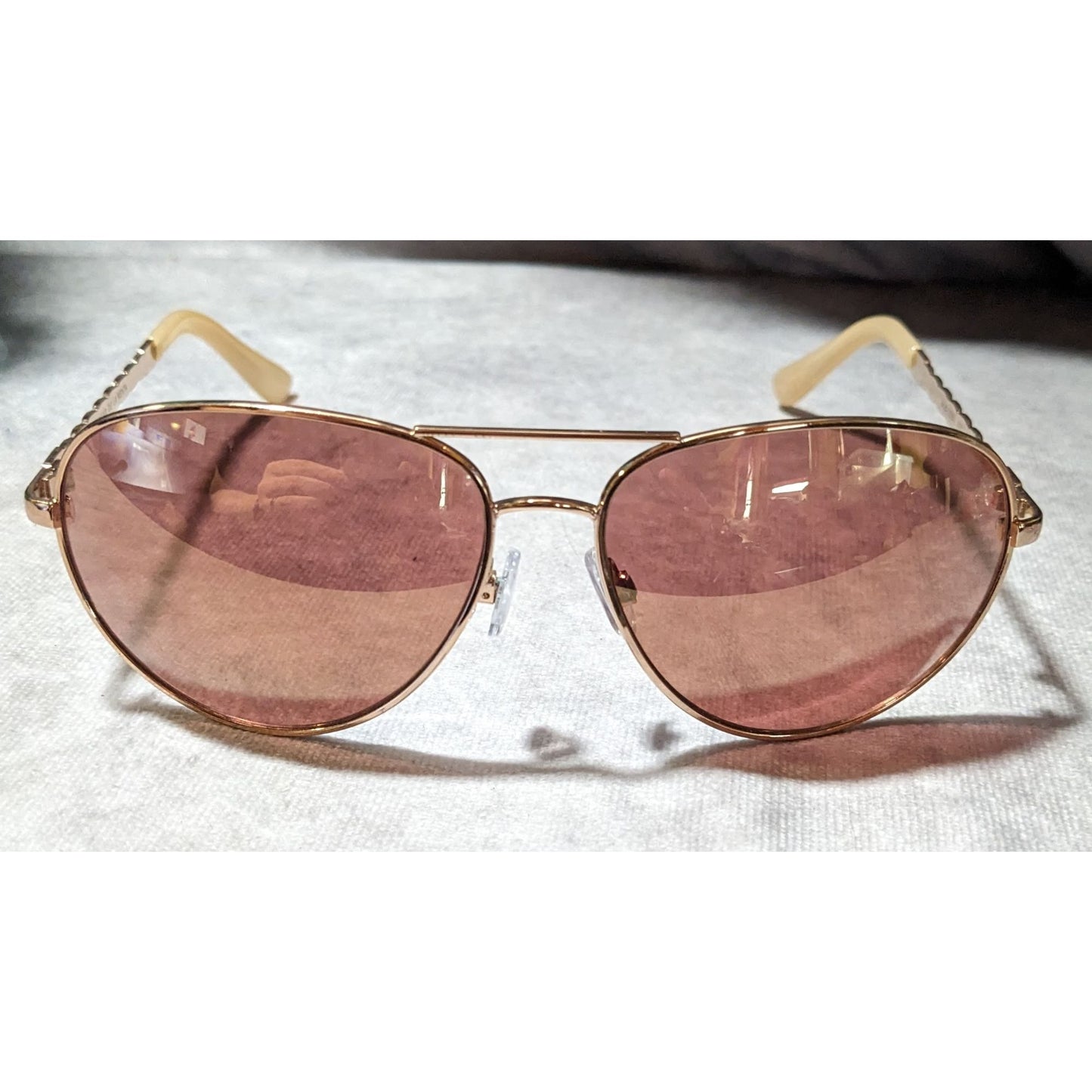 Oscar De La Renta 3060 Gold And Cream Sunglasses