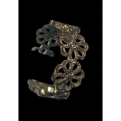 Fairycore Floral Gold Tone Filigree Ring Size 7
