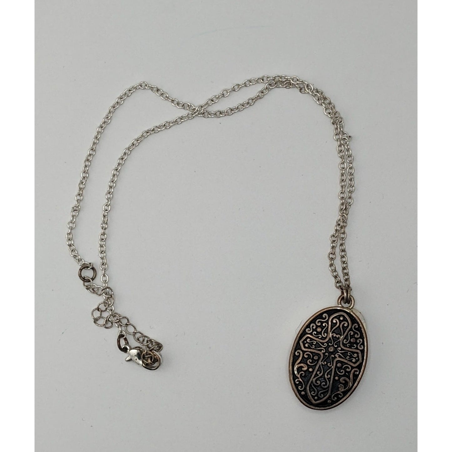 Vintage Silver Tone Oval Cross Pendant Photo Holder Necklace